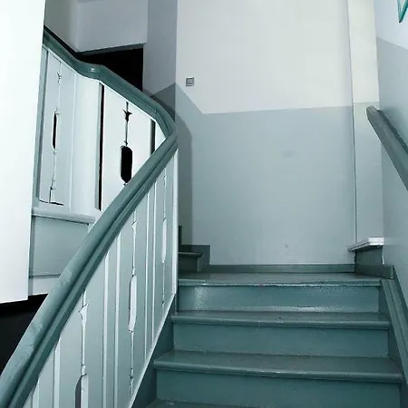 Sopocki Dworek Apartman *